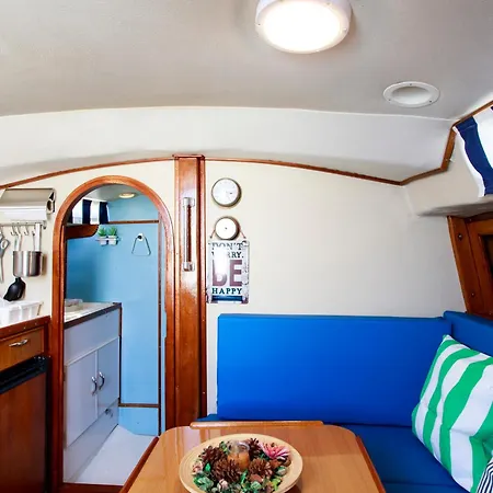 Tekne Novo Evamia Boat Lisboa